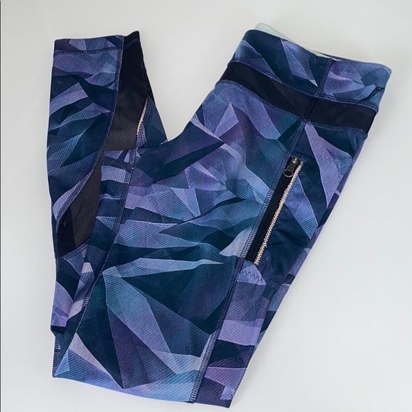 Lululemon Full length Leggings size 6 - Picture 6 of 11